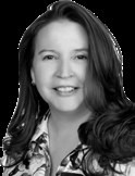 Dra. Pilar Estarellas Velásquez